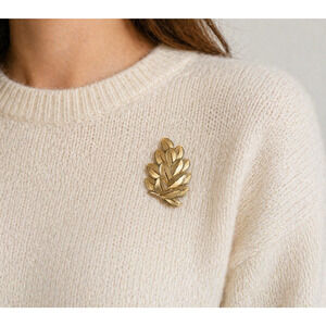 Vintage Trifari Crown Leaf Brooch Pin Gold Tone Leaves Layered 2"